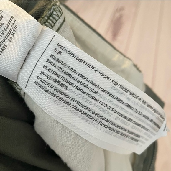 Abercrombie & Fitch Athletic Skinny Stretch Chino Pants Men’s 28x28 Army Green - Picture 13 of 13